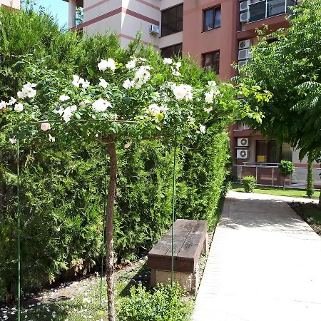 Tarsis Vacation Apartment
